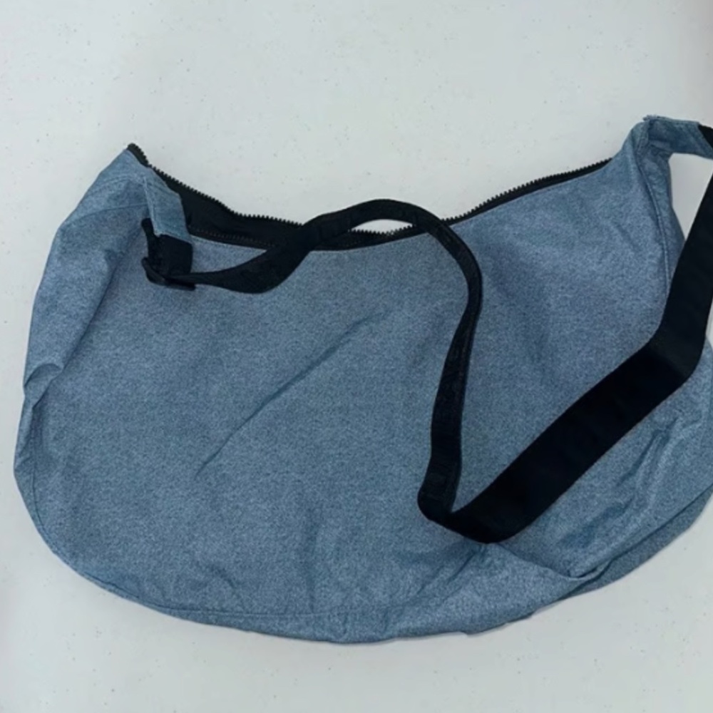 Baggu Large Crescent Bag - Digital Denim - Picture 3 of 8